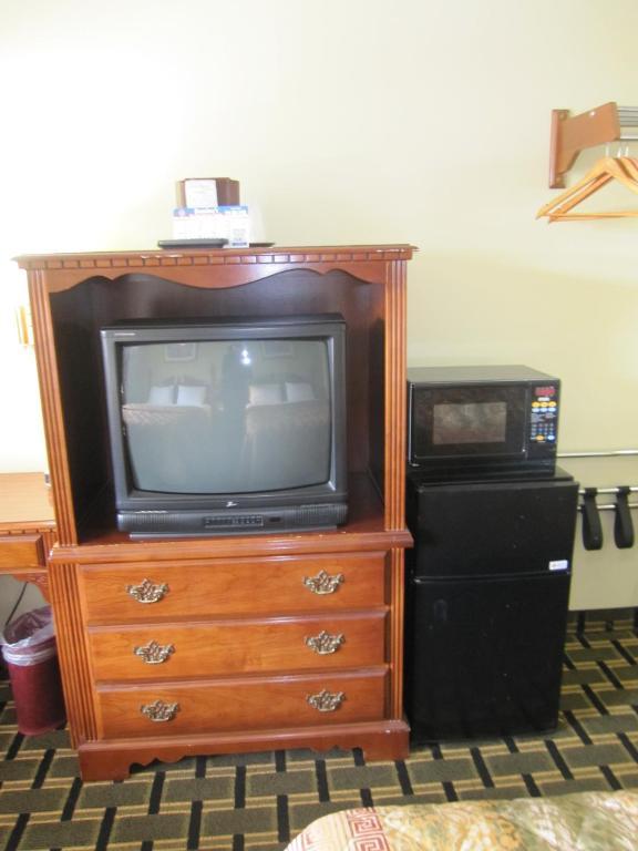 Hospitality Inn Bowmansville Habitación foto